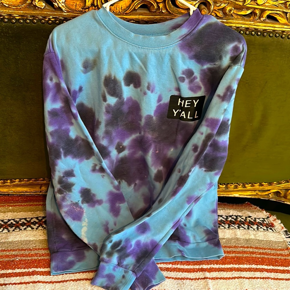 Hey Y’all sweatshirt-Addison Rae